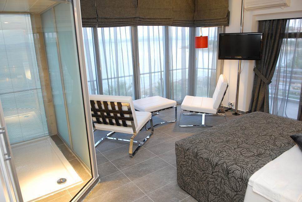 Cesme Ladin Hotel Exteriör bild